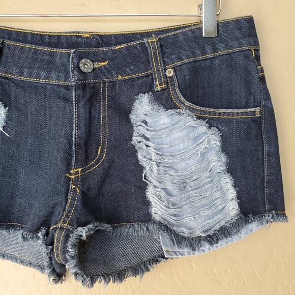 Carmar Distressed Cut Off Denim Shorts - Picture 4 of 9